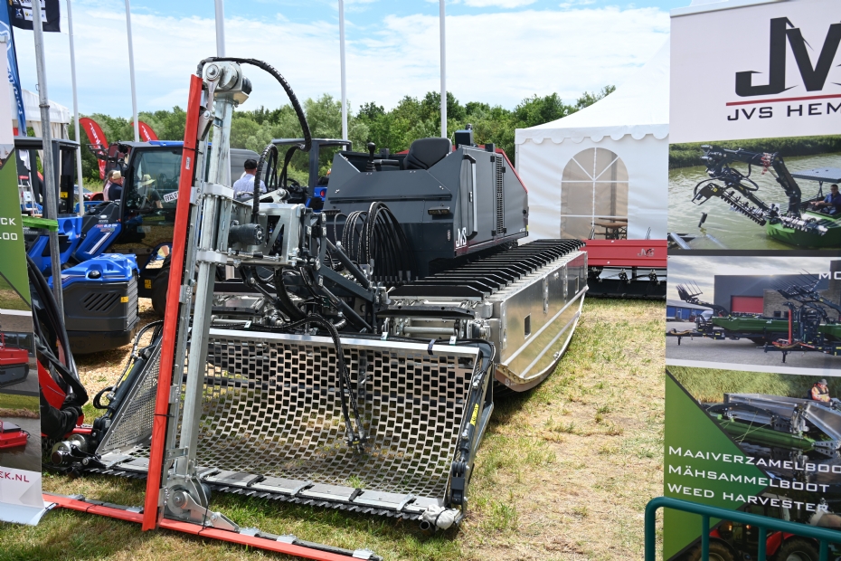 Amfibisch voertuig JVS Hem