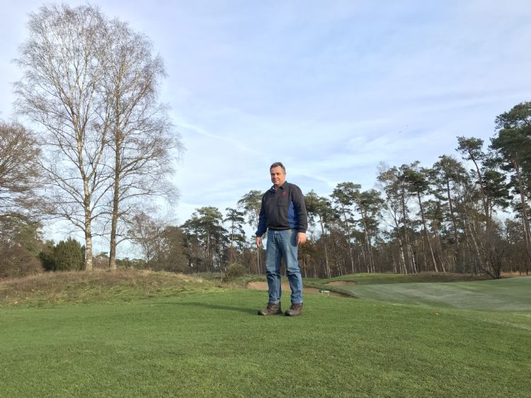 Hoofdgreenkeeper Ruud Moonen