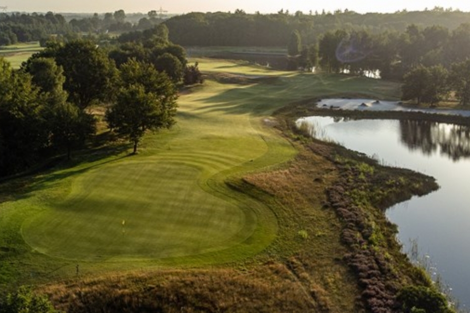 Ook hole 18 van golfbaan Anderstein is terug te vinden in de beeldbank. (Foto: NGF)